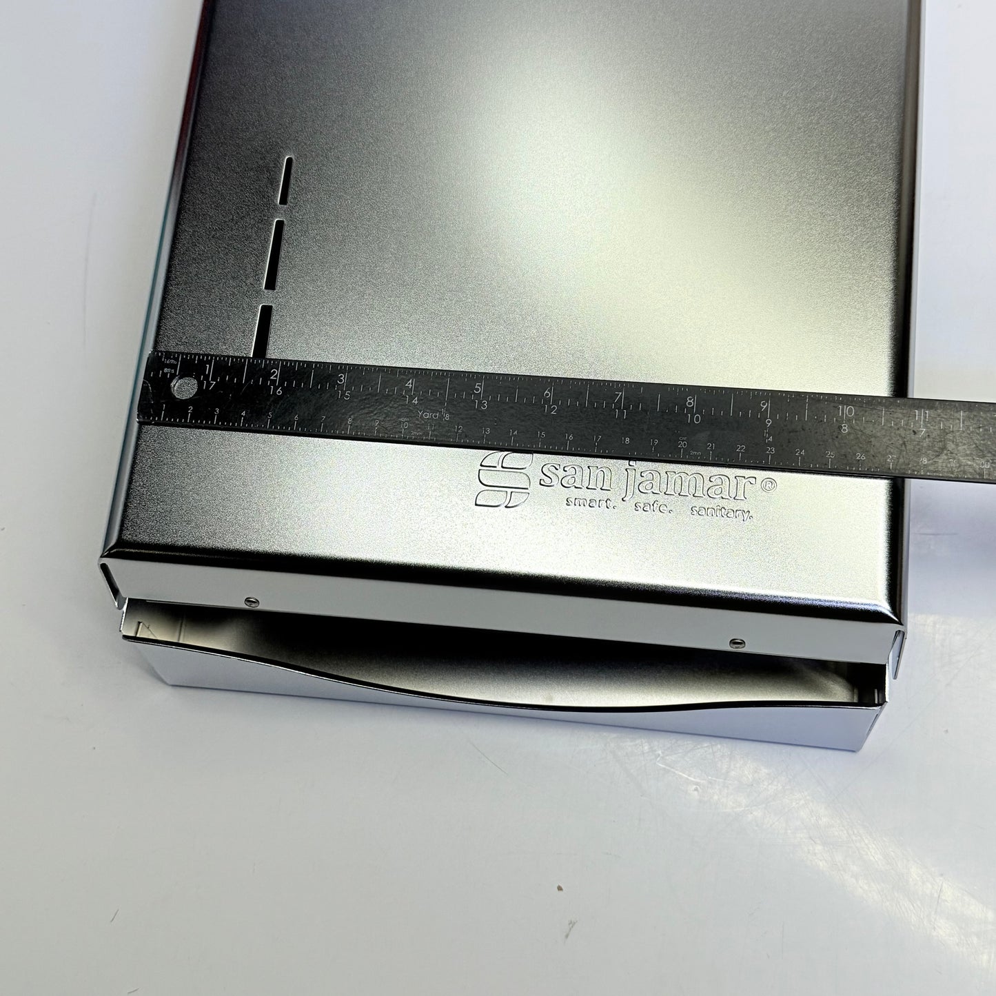 SAN JAMAR C-Fold/Multifold Towel Dispenser 11 3/8 x 4 x 14 3/4 Chrome T1900XC