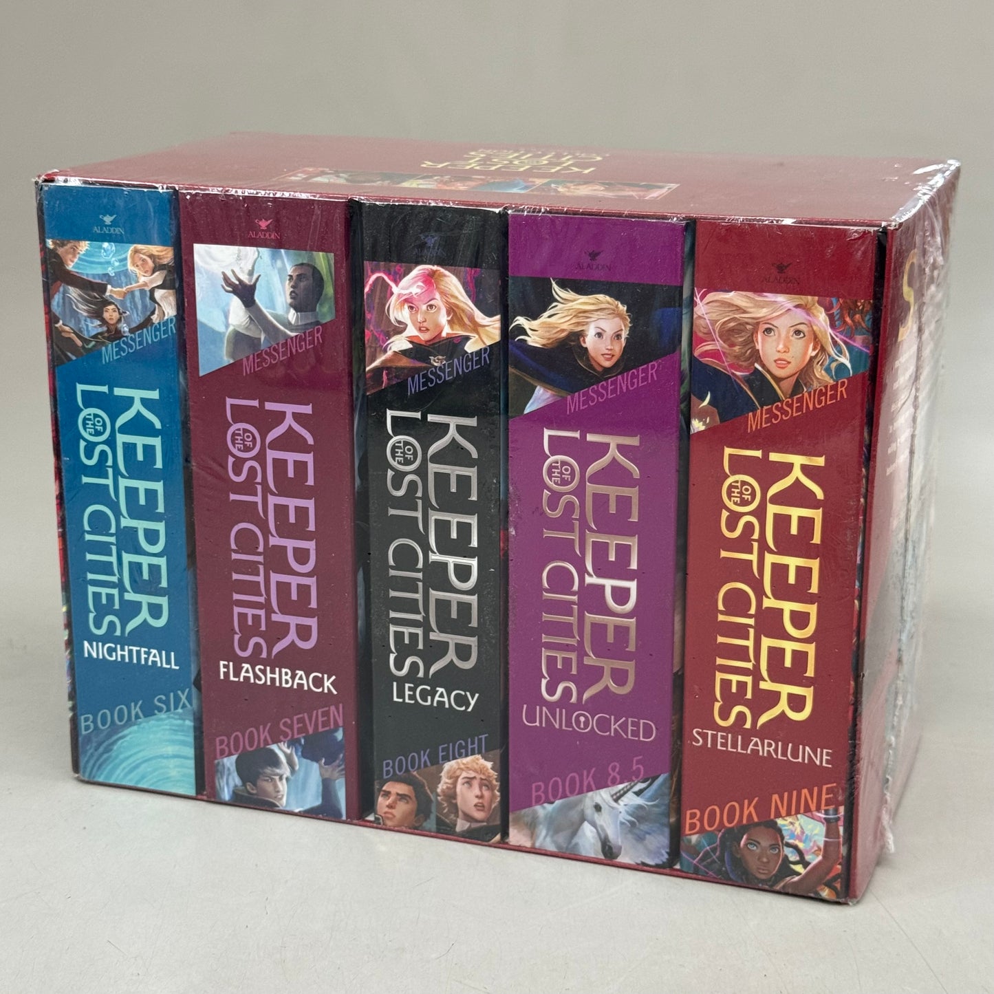 SIMON AND SCHUSTER Keeper of the Lost Cities Collection Books 6-9 (boxed Set) Stephen Chbosky Paperback