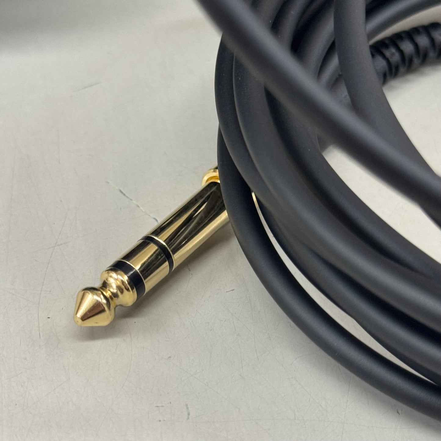 AUDIO-TECHNICA Art Monitor Over Ear Wired Dynamic Headphones Black ATH-A550Z