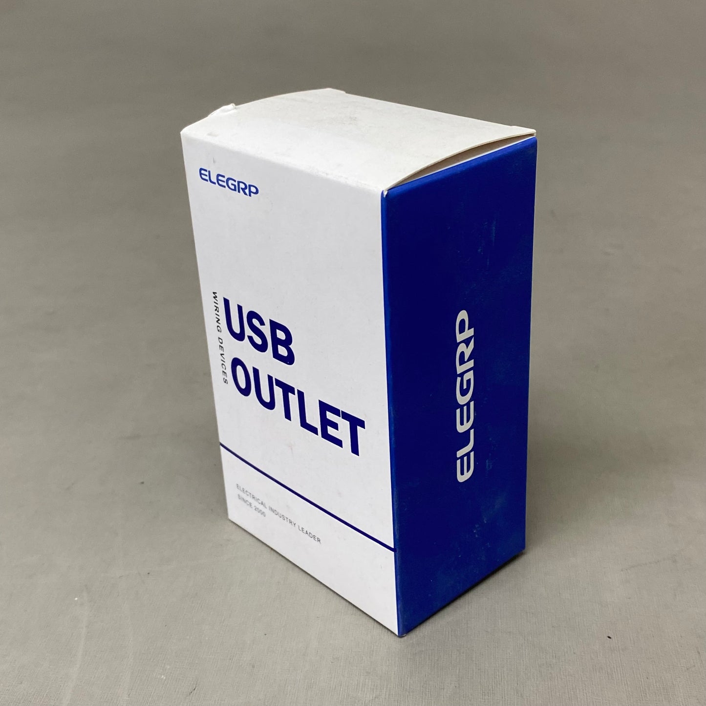 ELEGRP High Speed Duplex USB Receptacle 4.57"x1.93"x2.8" White R1615D42AC-WH