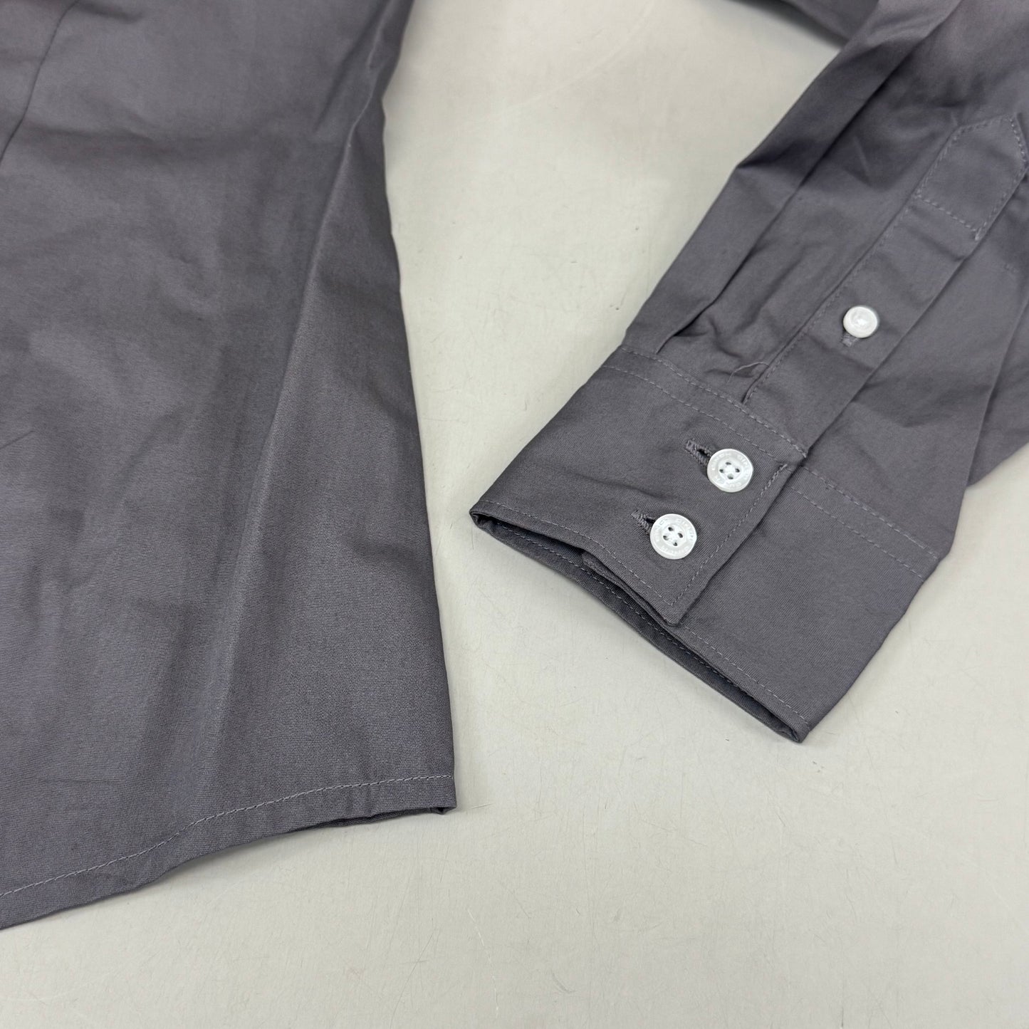 CINCH Long Sleeve & Shirt Tail Solid Button Down Top Women's SZ M Grey MSW9164029