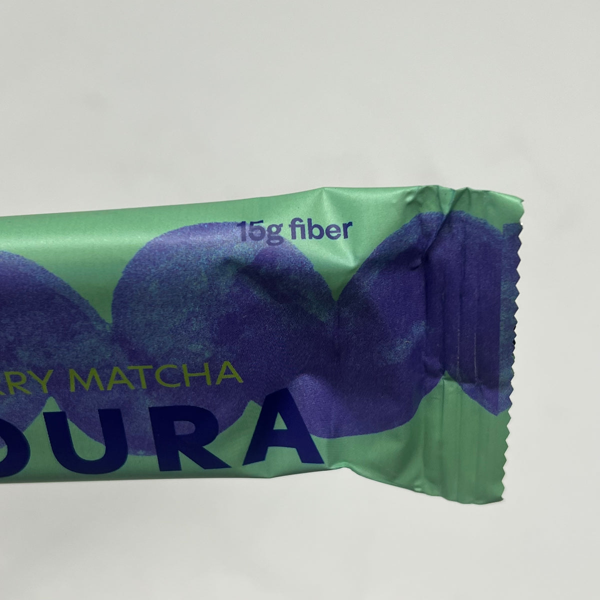 FLOURA (24 PACK) Daily Fiber Bar Blueberry Matcha Sweet & Tart 1.6oz  BB 07/27
