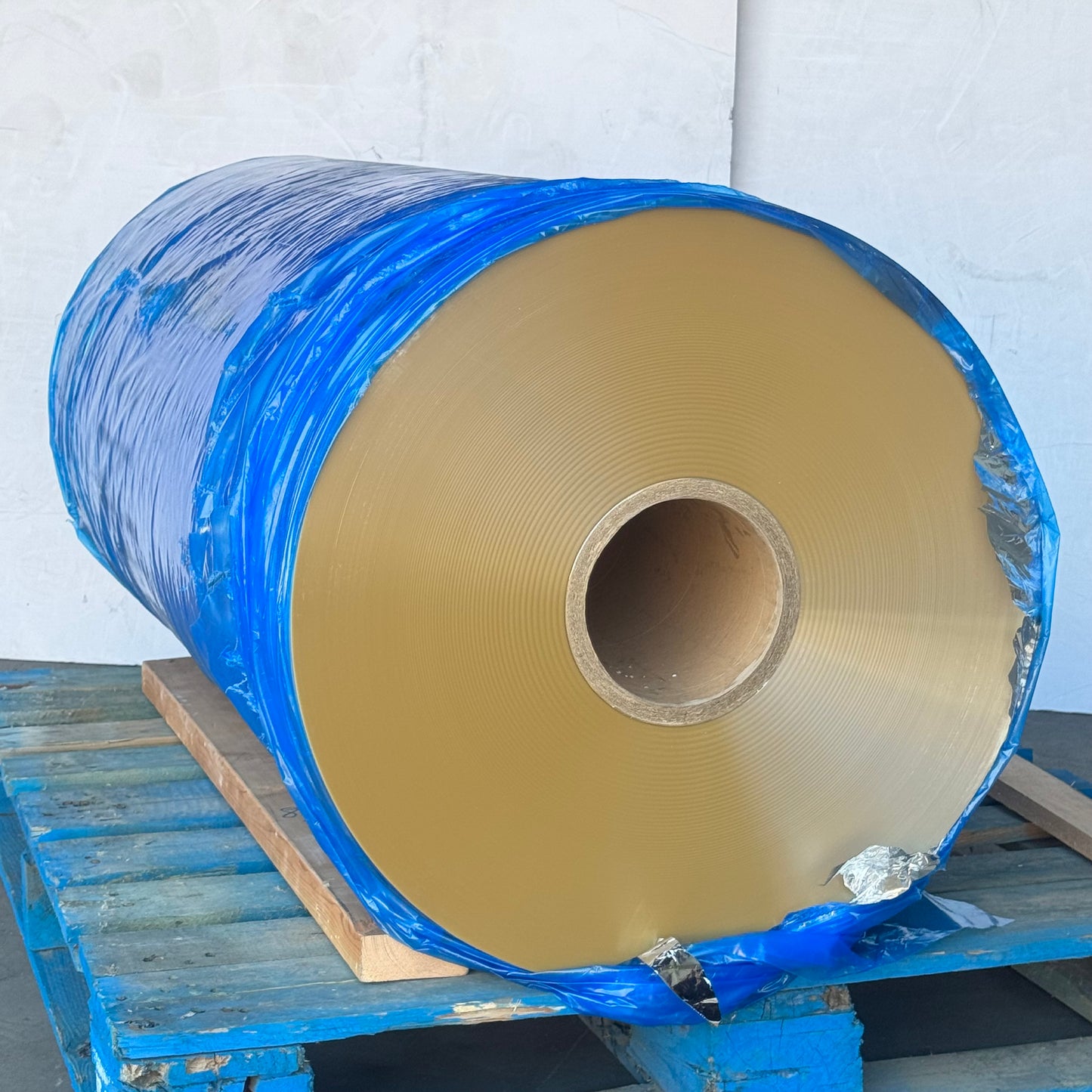 ASTRIA BOPET Coated Roll w/ PVDC Size: 50.5 in W x 59,040 ft L Clear SPO-13