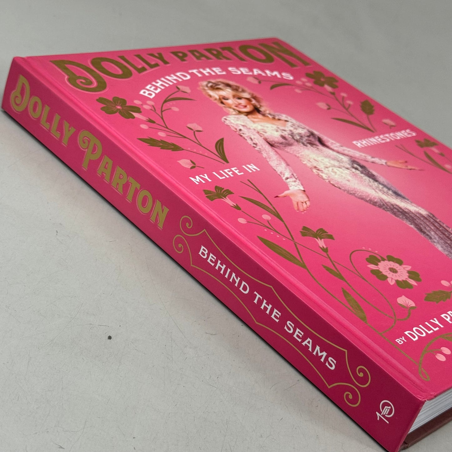 TEN SPEED PRESS (Hardcover) Dolly Parton Behind the Seams Dolly Parton Holly George-Warren