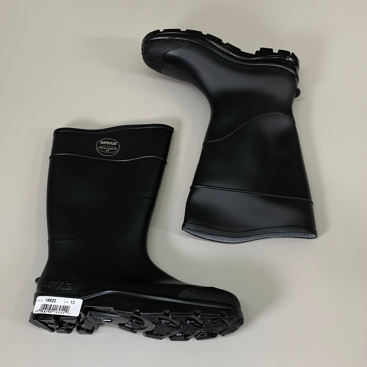 SERVUS Pull on Knee Shaft Plain Toe PVC Work Boots 16" Height Sz 12 Black 18822