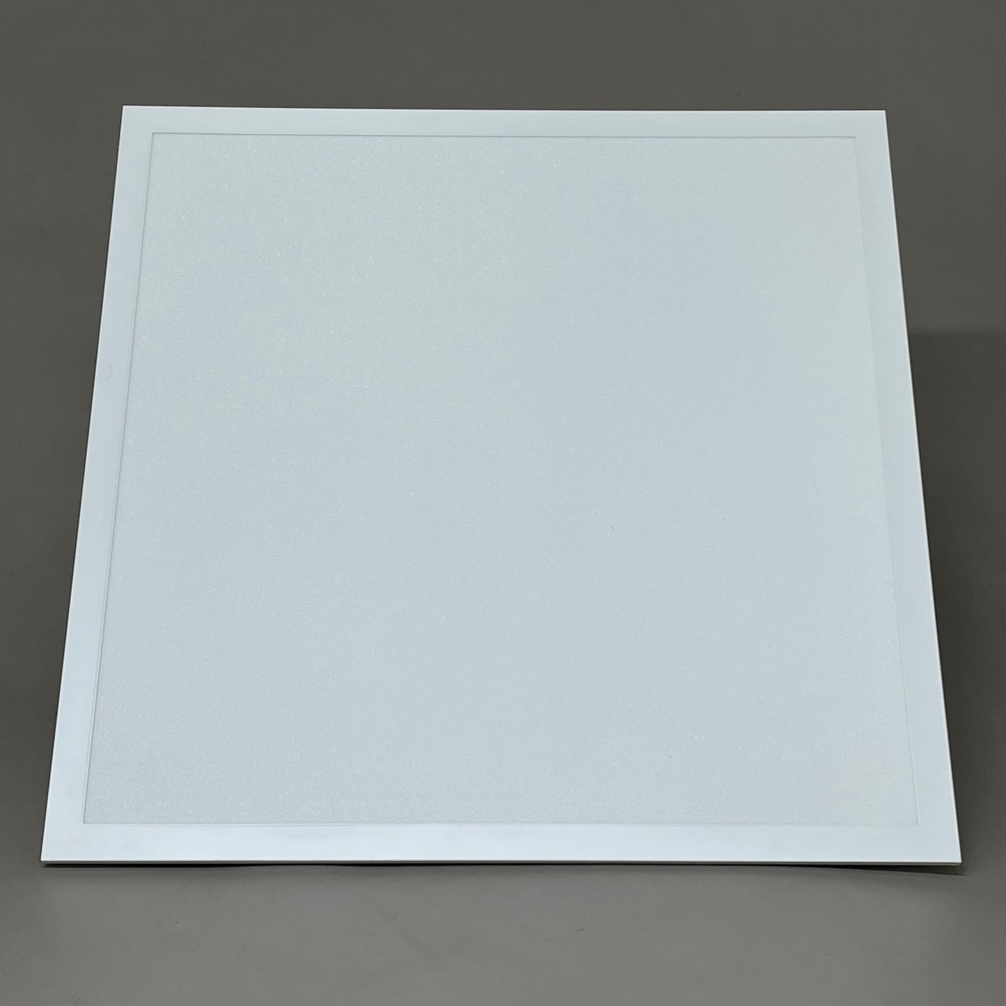 ZA@ COOPER LIGHTING Metalux Selectable Lumens Integrated LED Panel Light 2'x2' 22CGTS-L3C3R