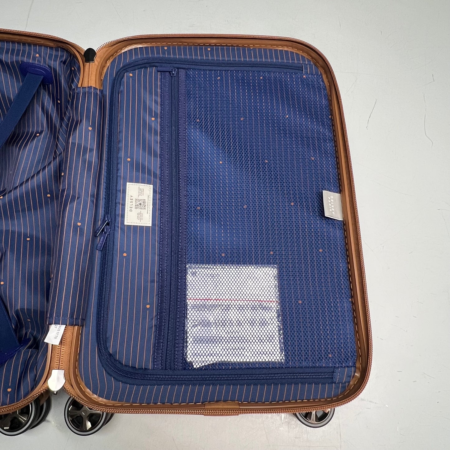 DELSEY FLANERIE SE Spinner Carry-On Luggage 21-22" Champagne 40303180517T9