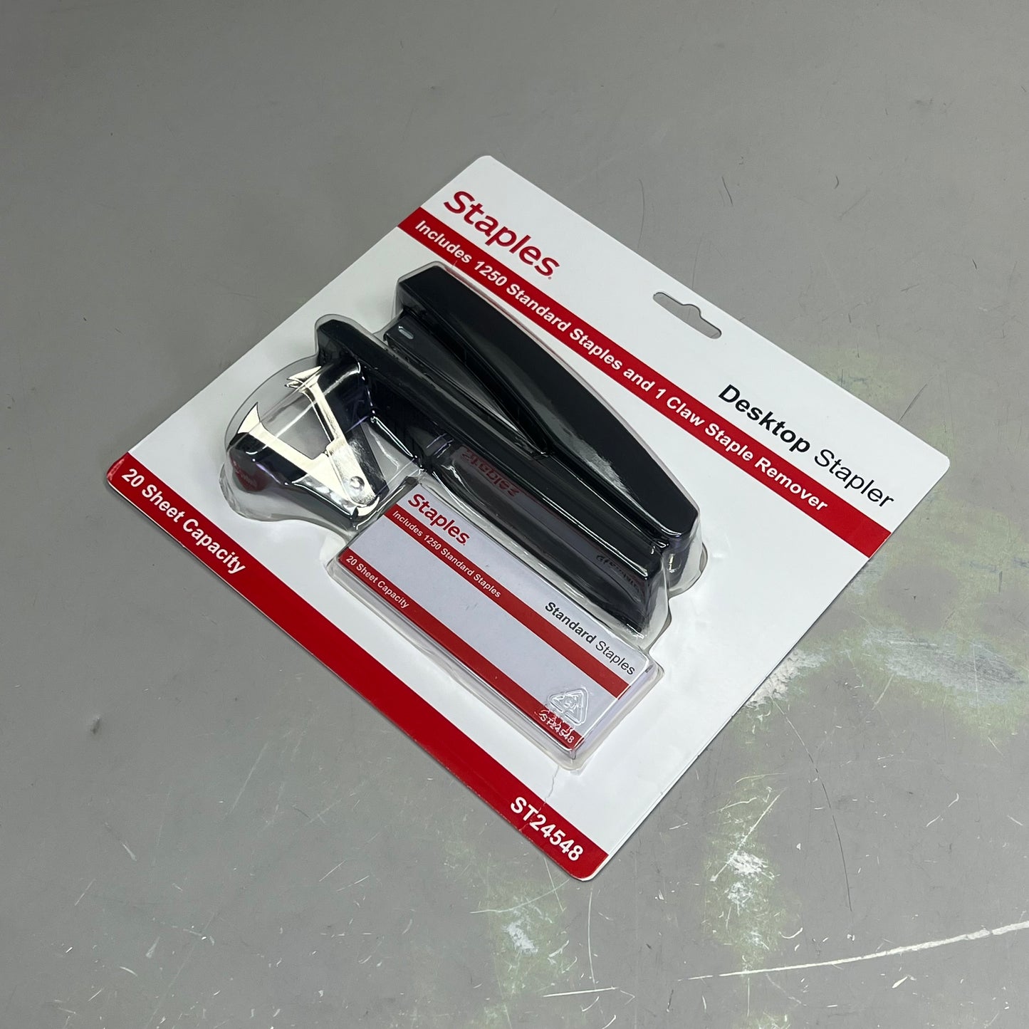 ZA@ STAPLES Combo Pack Desktop Stapler 20 Sheet Capacity Black ST24548