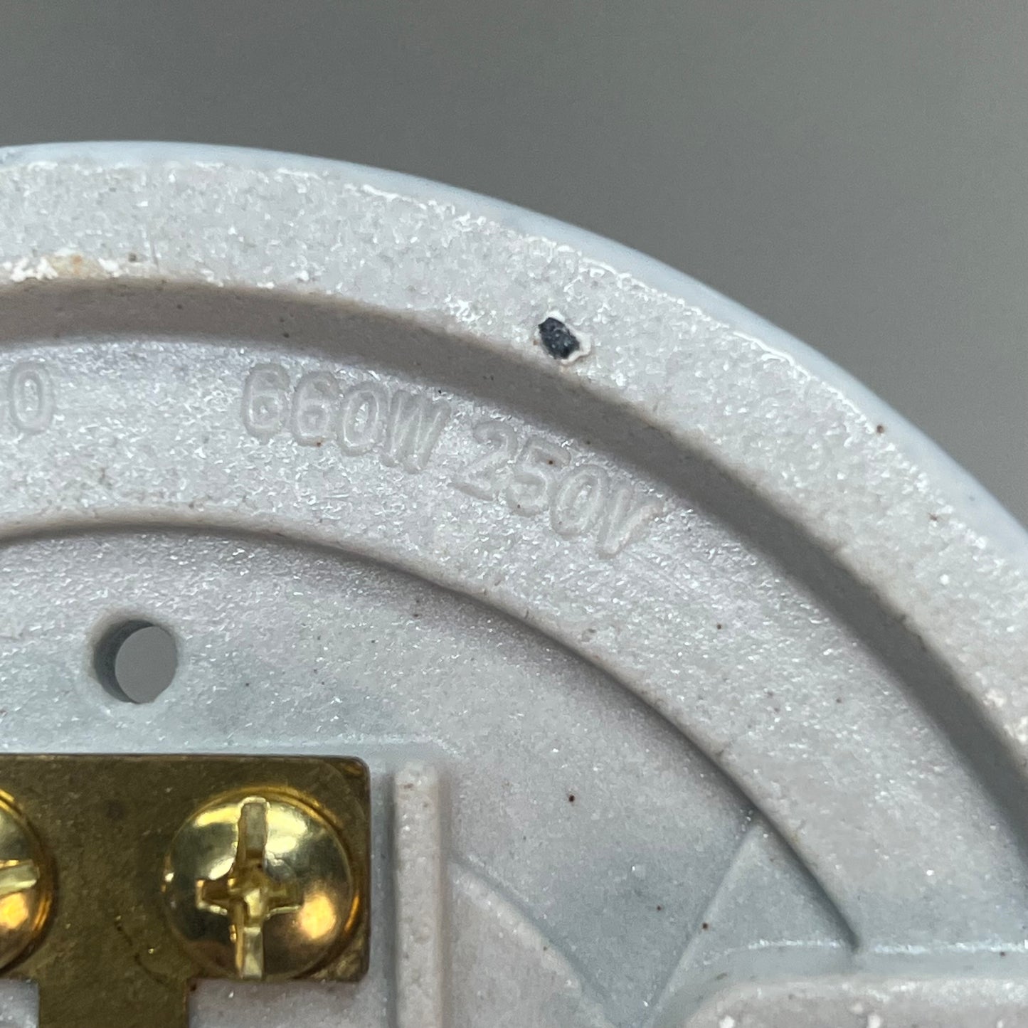 ZA@ EPCO (3 PACK) Energy Solutions Lampholder Porcelain Lamp Holder Medium Base White 16500