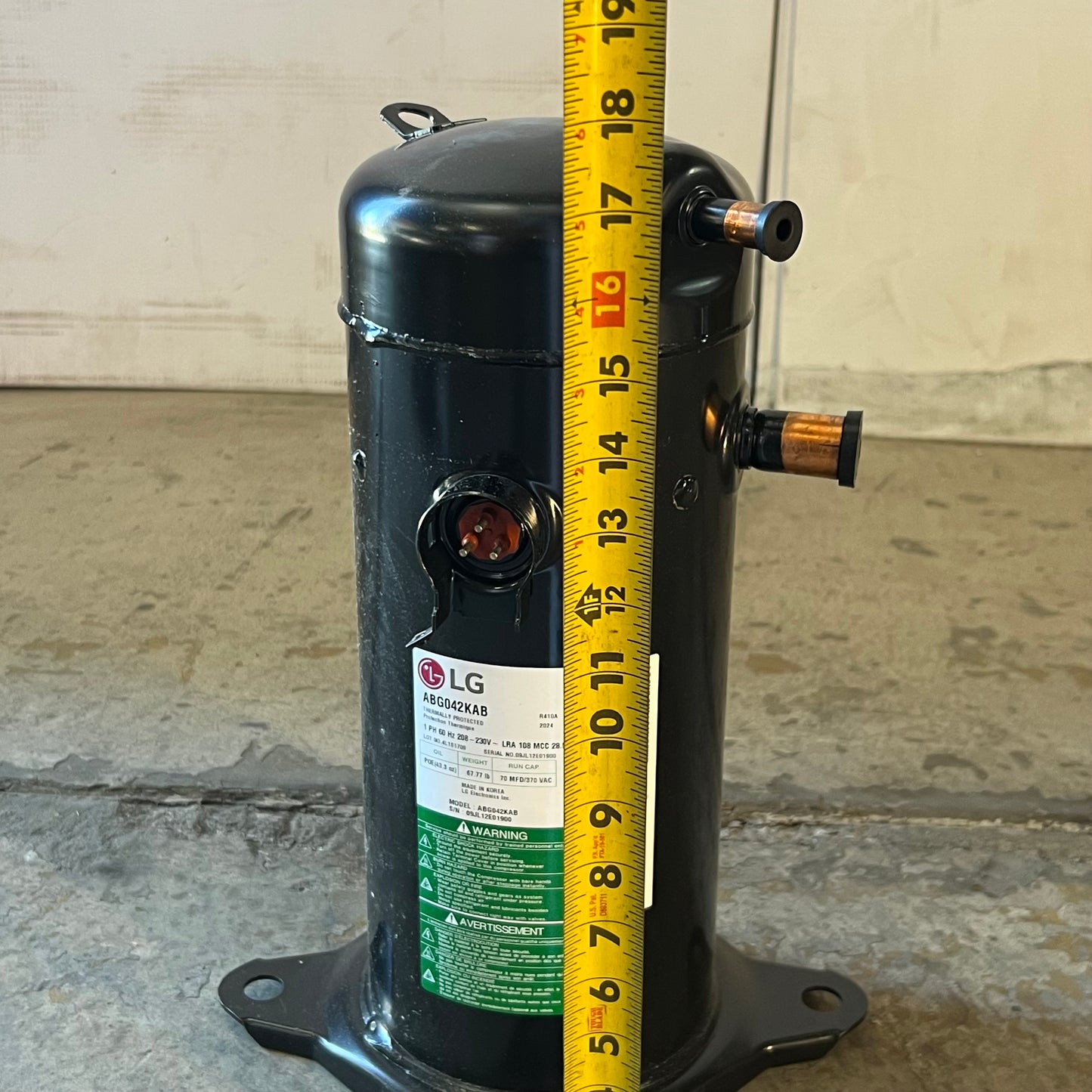 LG Hermetic Scroll Compressor R140A Refrigerant Type 208-230V ABG042KAB