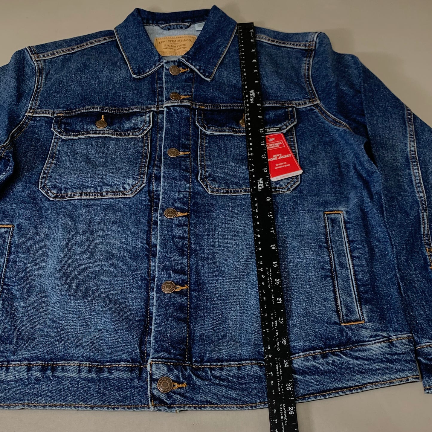 LEVIS STRAUSS Signature Chore Trucker Jacket Men's Sz M Indigo Escape A61910002
