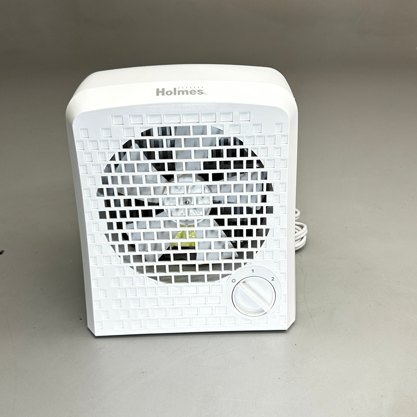 HOLMES Personal 2-Speed Air Purifier W/ Ionizer 4.5"x6.75"7.5" White