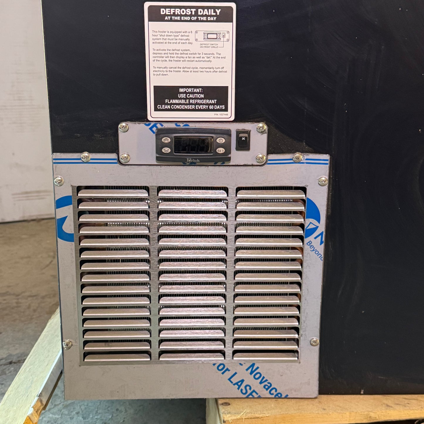 PERLICK Commercial Freezer Glass Chiller Mug Froster R290 115V FR60RT-3 (New Other, Slight Damage on Corner)