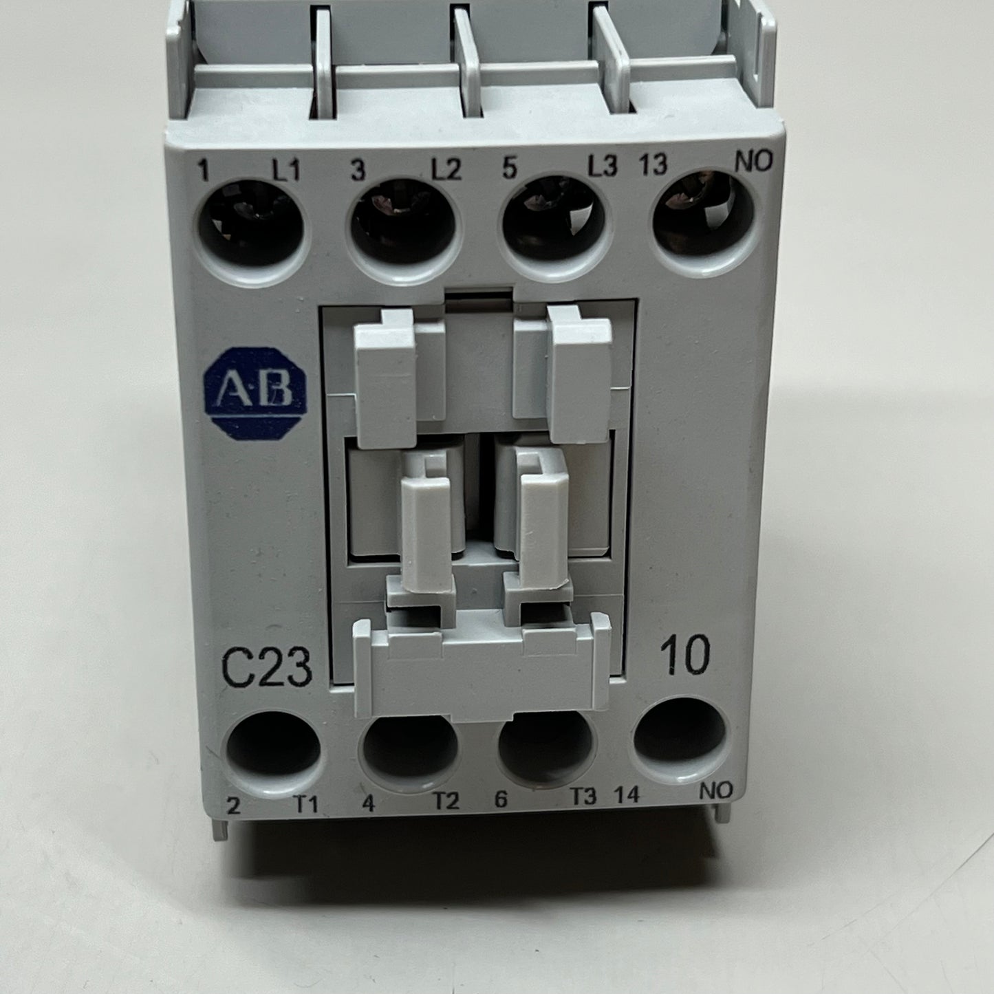 ALLEN BRADLEY IEC Contactor Non-Reversing 120/110v 60/50hz Grey 100-C23D10