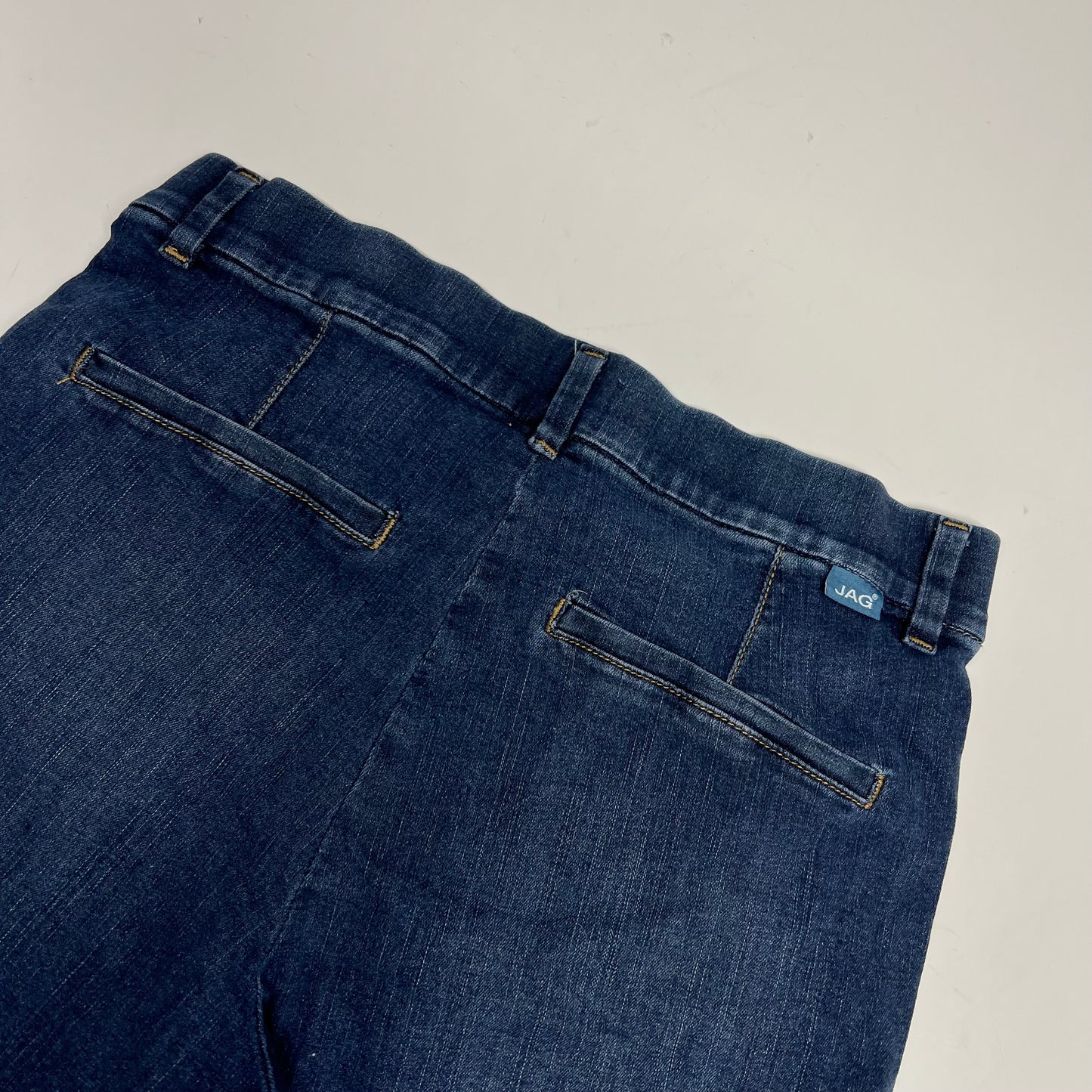 JAG Maddie 8" Bermuda Mid-rise Short Women's Sz 6/8 Medium Wash Blue J5108AU214