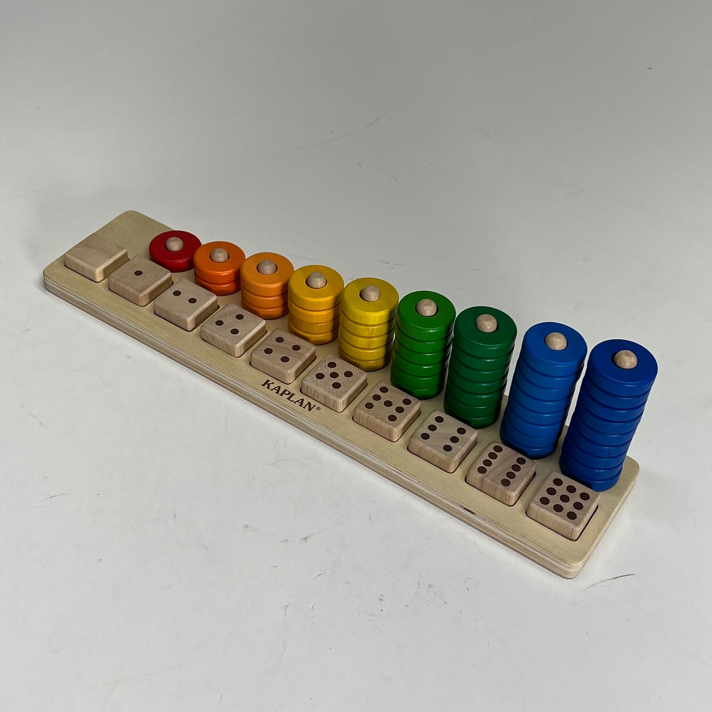 KAPLAN Natural Stack & Sort Wooden Board Colorful Counting Rainbow 33141
