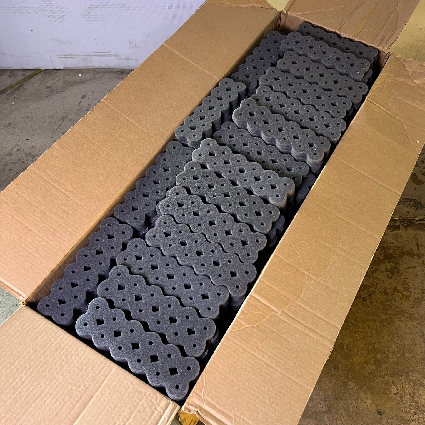 ZA@ (600 Each) Packing Foam 13"L x 3"W Black