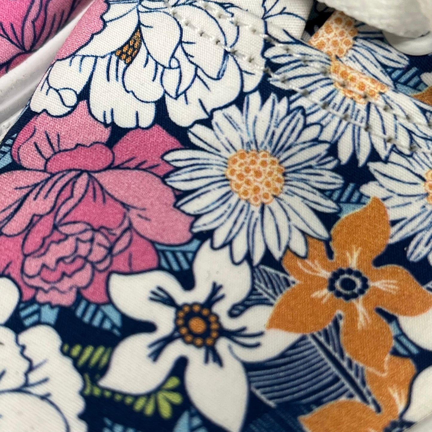 VANS Era Canvas Sneakers Women's Sz 5.0 Men's Sz 3.5 Blue & Pink Retro Floral