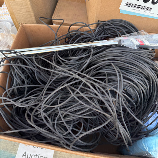 ZA@ Pallet of MIXED Rubber Trim, Plastic Pipes, Coveralls, Broken Putters, & MORE! (AS-IS)