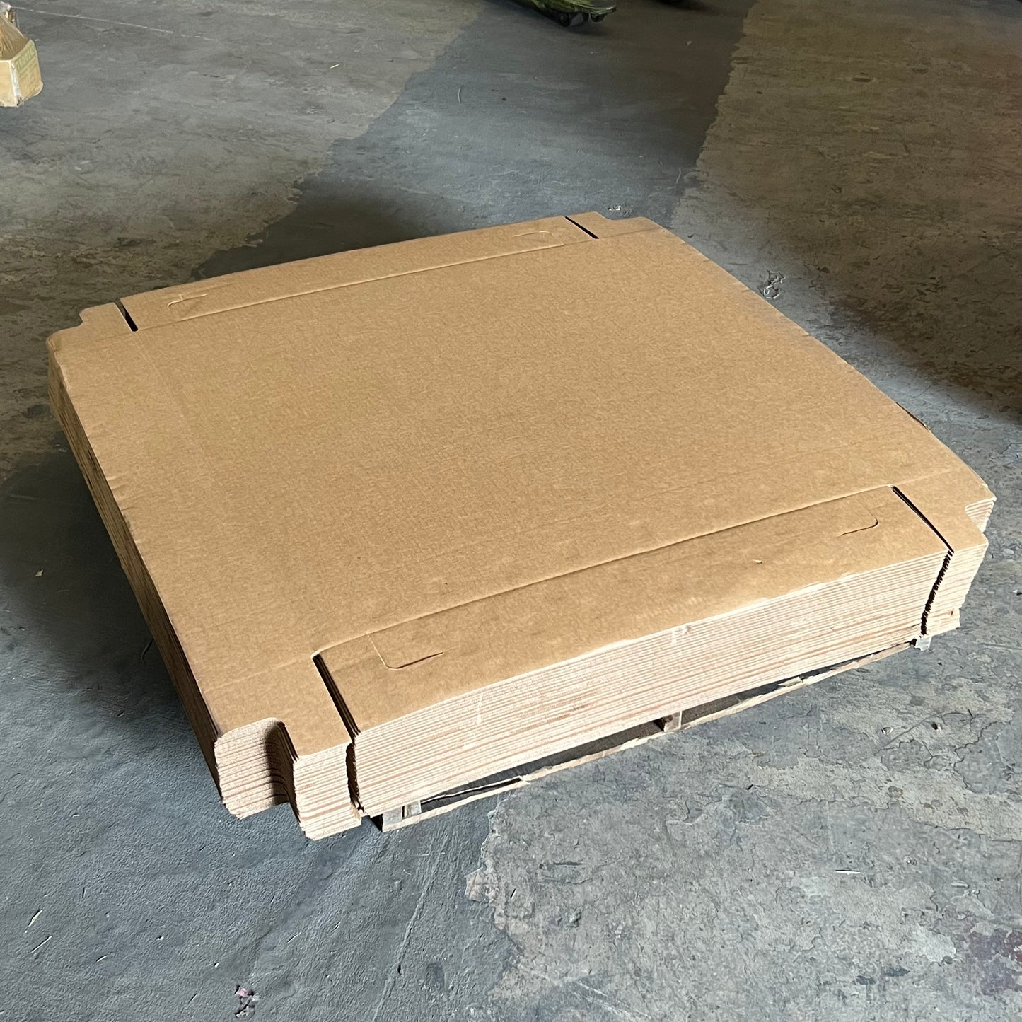 ZA@ Pallet of Corrugated Cardboard Sz 50.5" x 50.5"