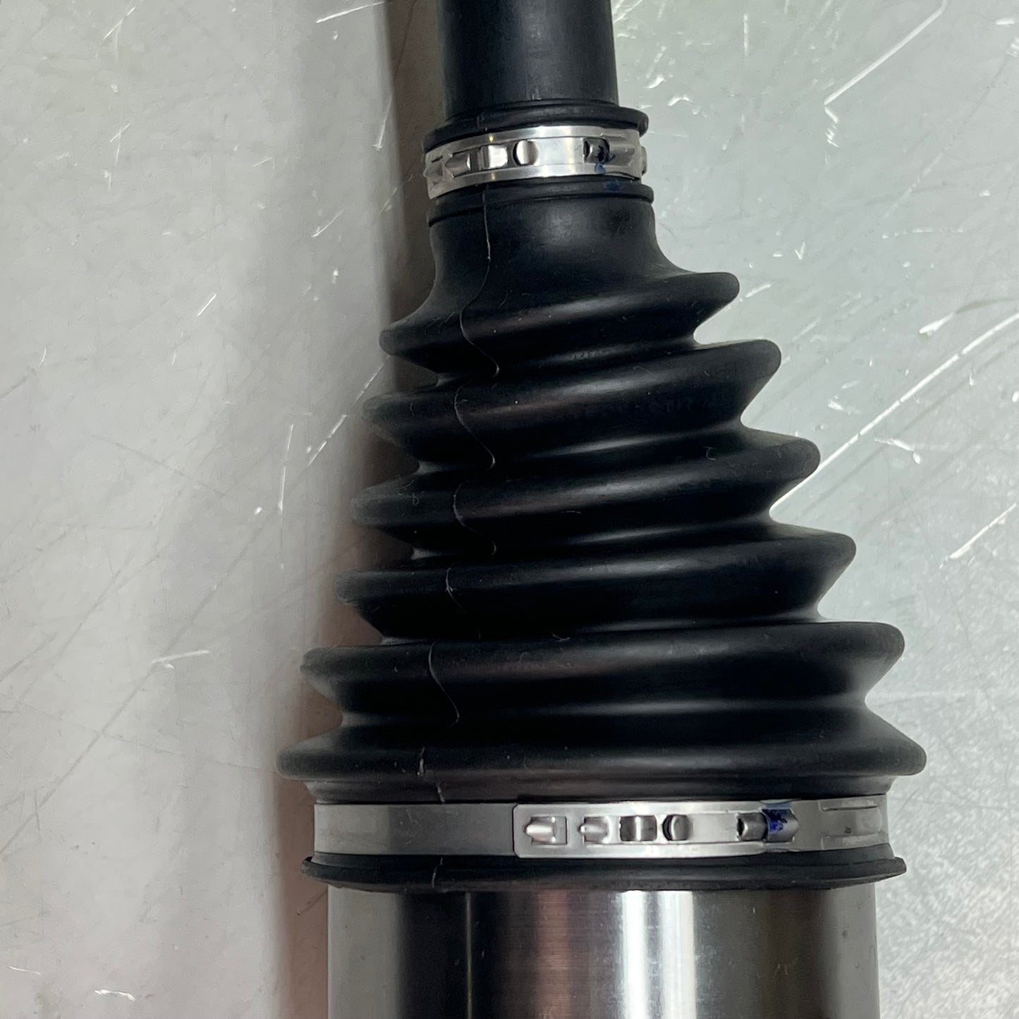 NAPA Premium CV Drive Axle For Audi Allroad, A4, A5, S5 Vehicles Models 94-8982