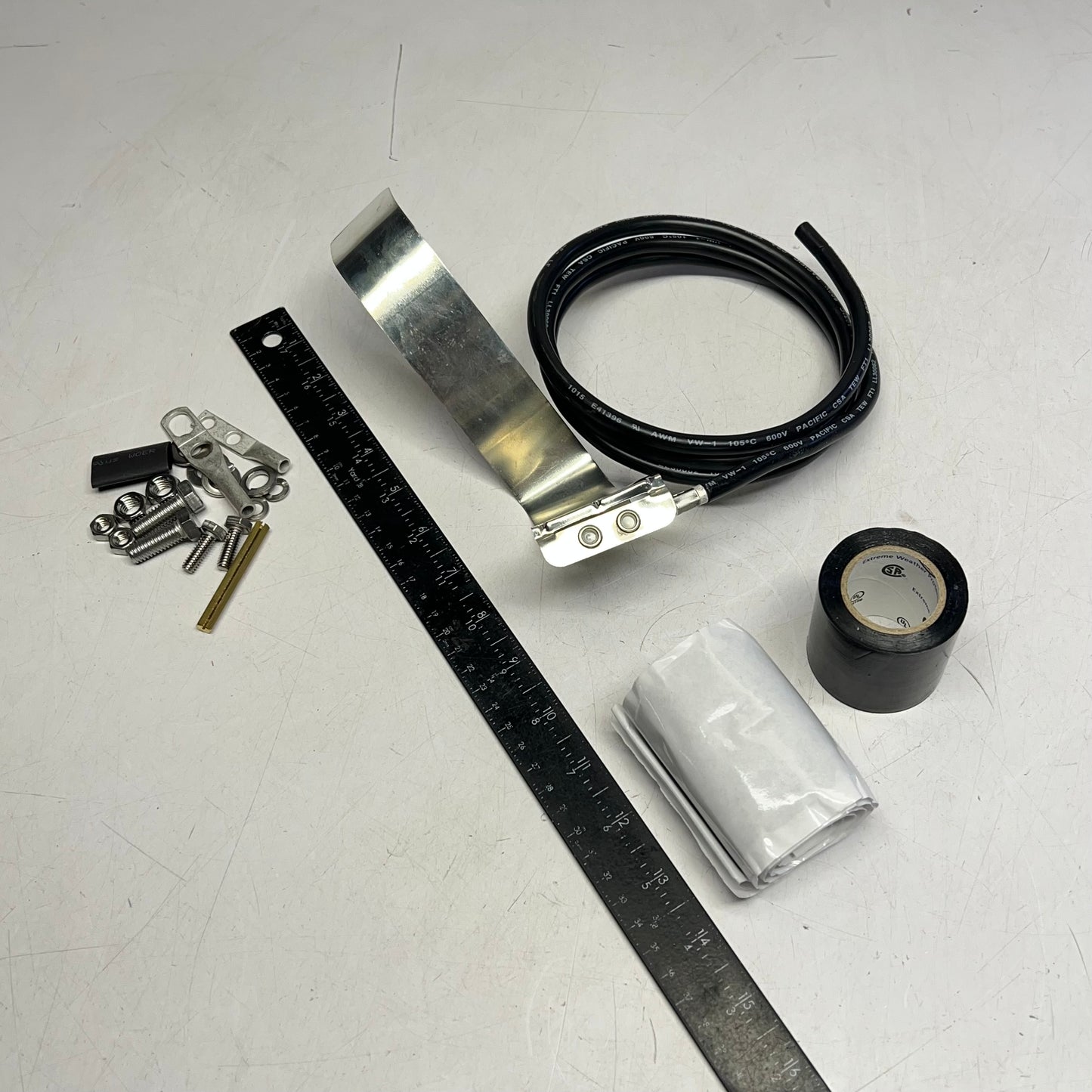NWS Uni Ground Kit Tinned W/ Unattached 1/4" & 3/8" Two-Hole Lug 5' Lead GK-UT