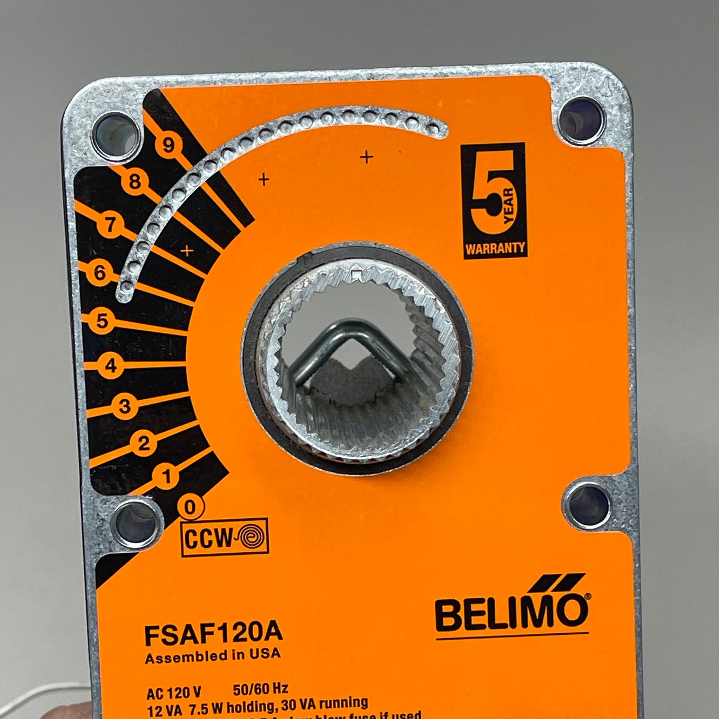 BELIMO Electric Actuator Direct Mount, Spring Return, On/Off, 180 in-lb Torque, 120V AC FSAF120A