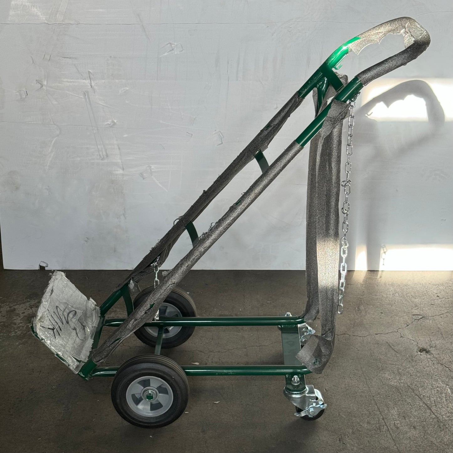 LITTLE GIANT Hand Truck 39”Hx30”Lx14”W Green