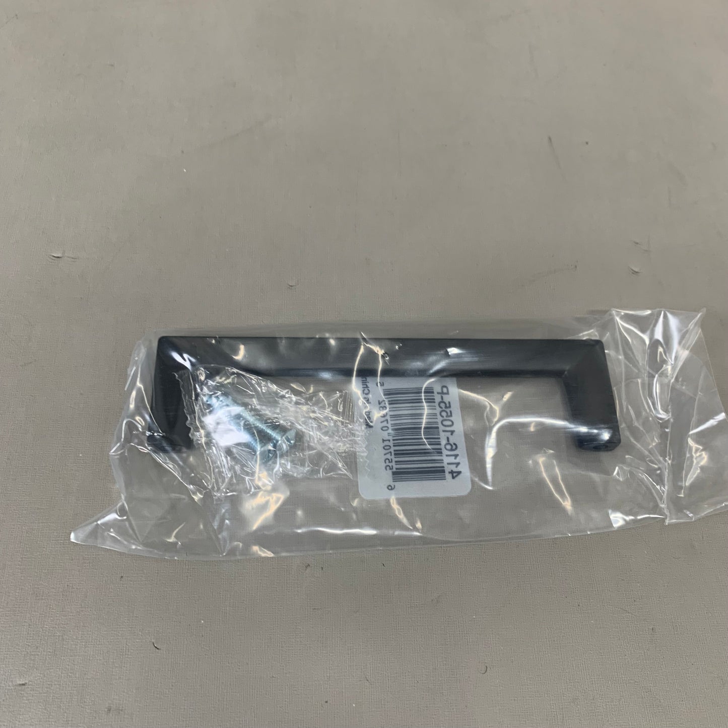 BERENSON (10 Pack) Metro Cabinet Handles 6.16"x7/16"x1.37" Black 4116-1055-P