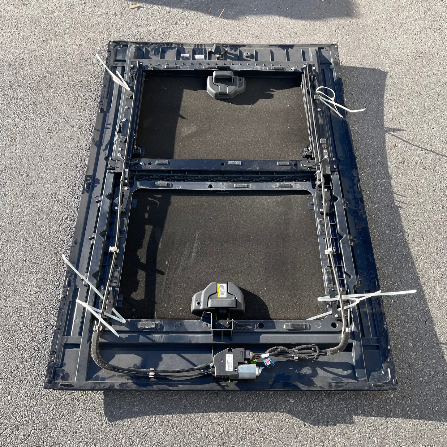 WEBASTO Sunroof for Jeep Renegade 66”x45” Black