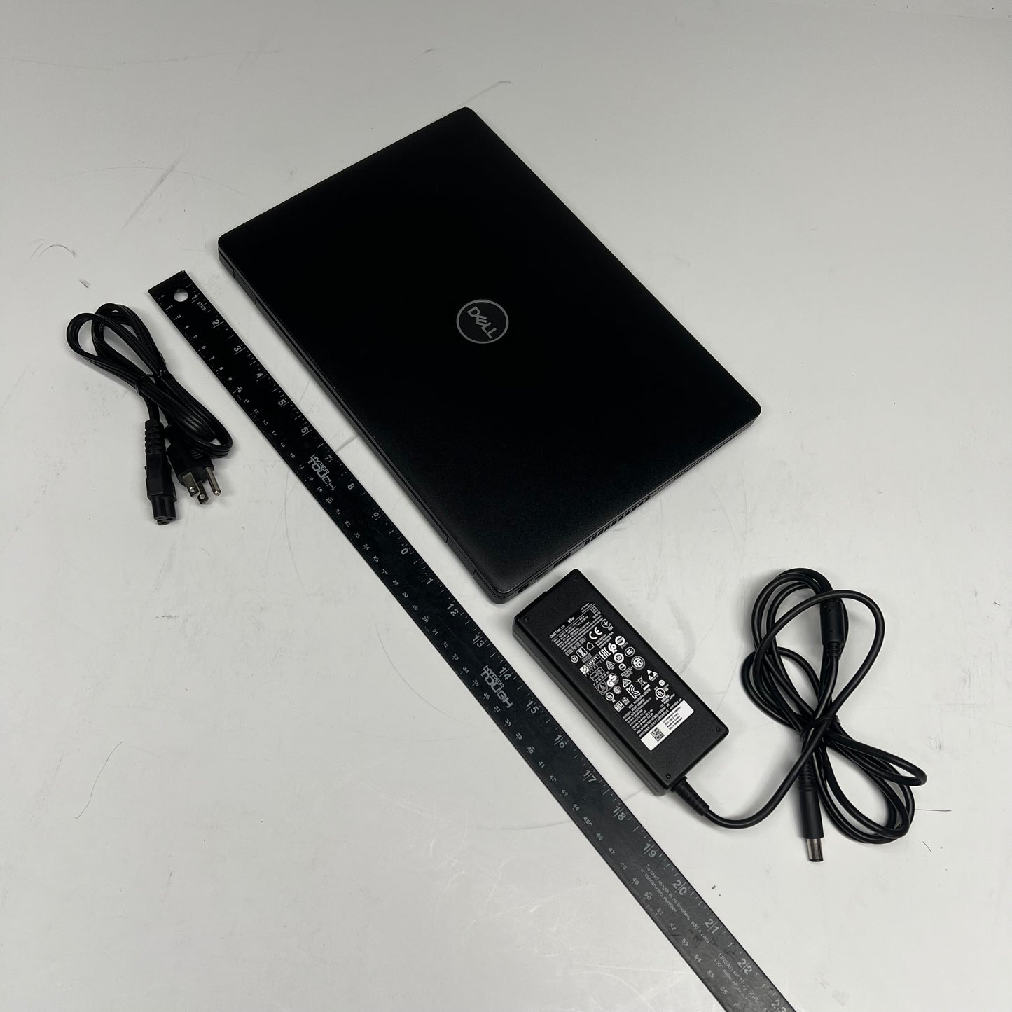 DELL Latitude 5400 Laptop 8th Generation Core I5 14" Display Black P98G001