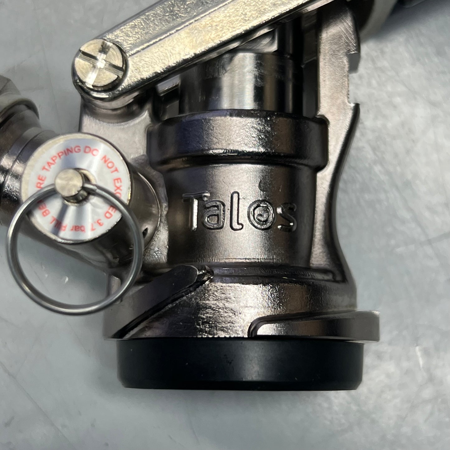 TALOS "D" System Beer Keg Coupler 1022704
