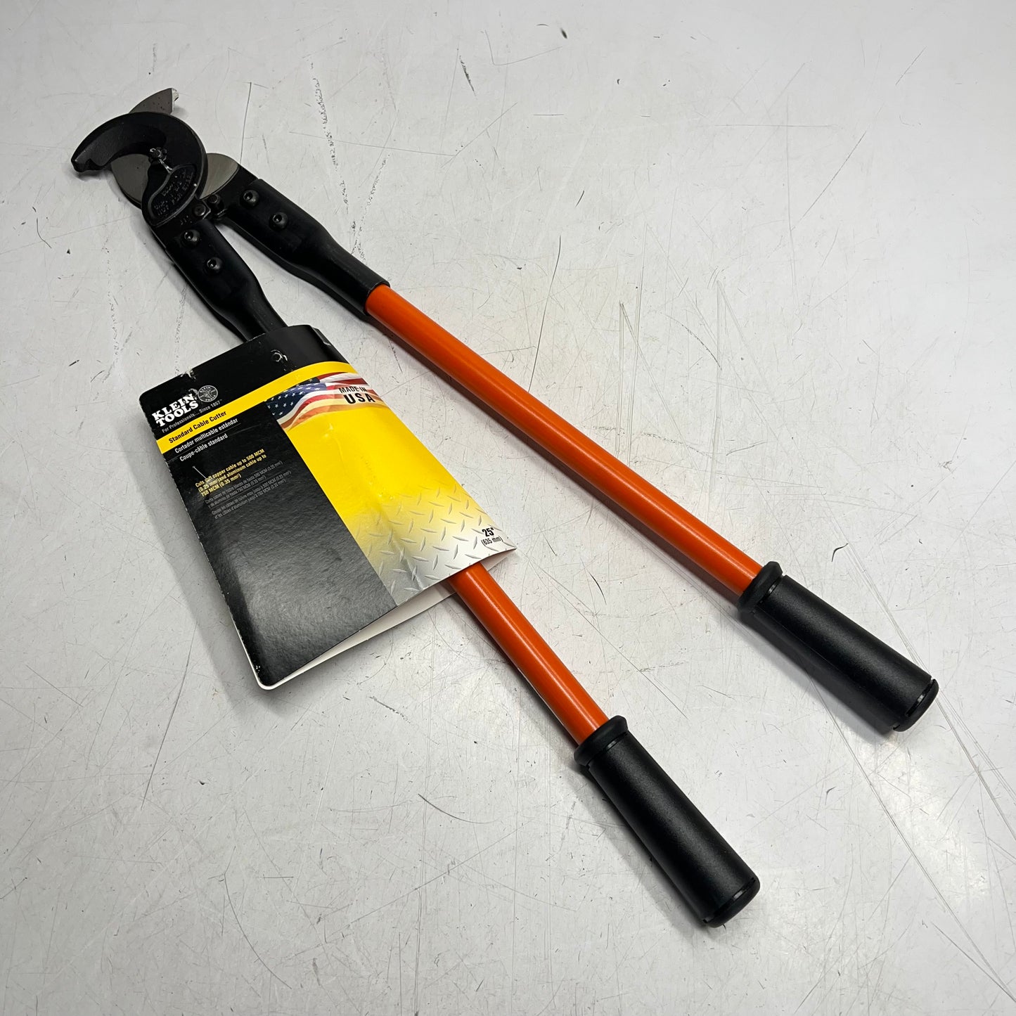 KLEIN TOOLS Standard Cable Cutter Lightweight Efficient 25" Black/Orange 63041