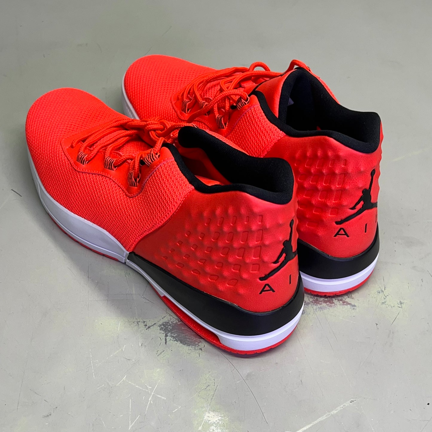 NIKE Air Jordan Infrared Academy GS Basketball Sneakers Men's Sz 9 Gym Red