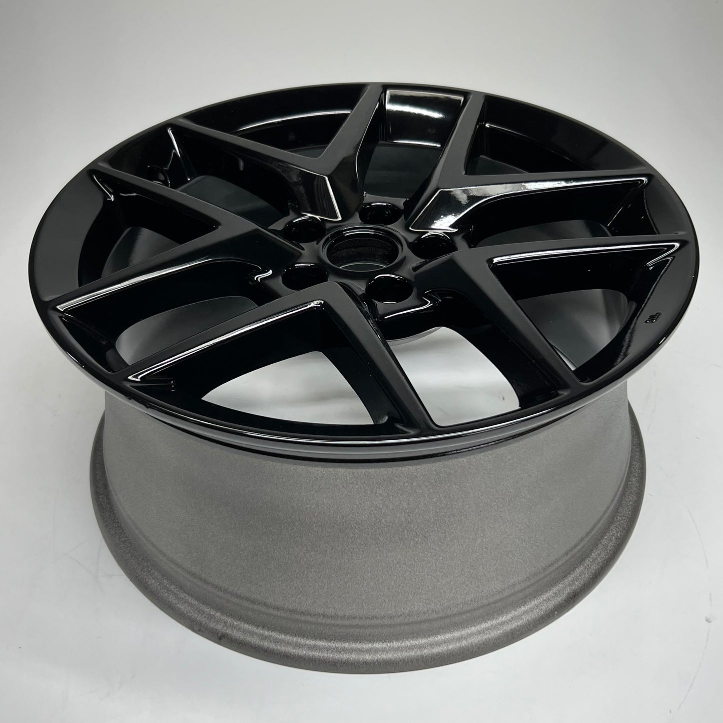 BLACKBURN 2022-2026 Honda Civic 18" OEM Wheel Rim 25349-0215