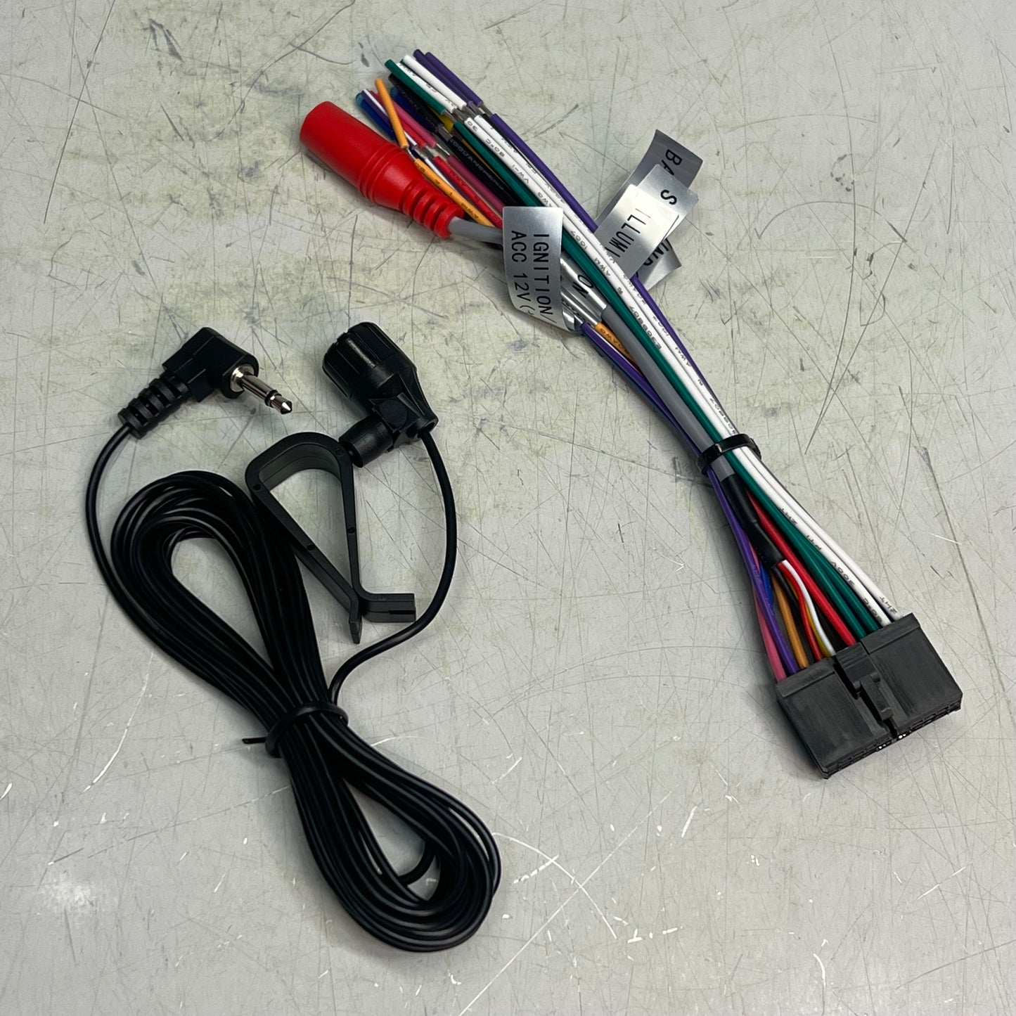 DUAL Touchscreen Digital Multimedia Receiver W/Bluetooth Apple/Andriod DCPA701-4