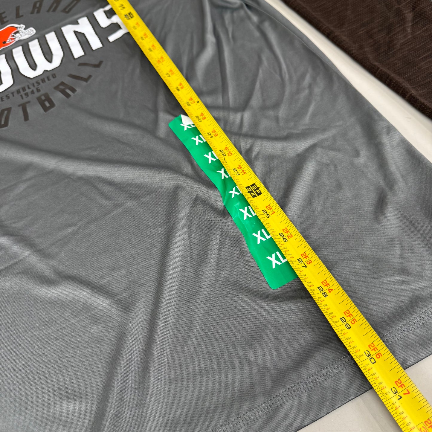 NFL Cleveland Browns Long Sleeve Shirt XL Brown/Grey 1802970 Established 1946