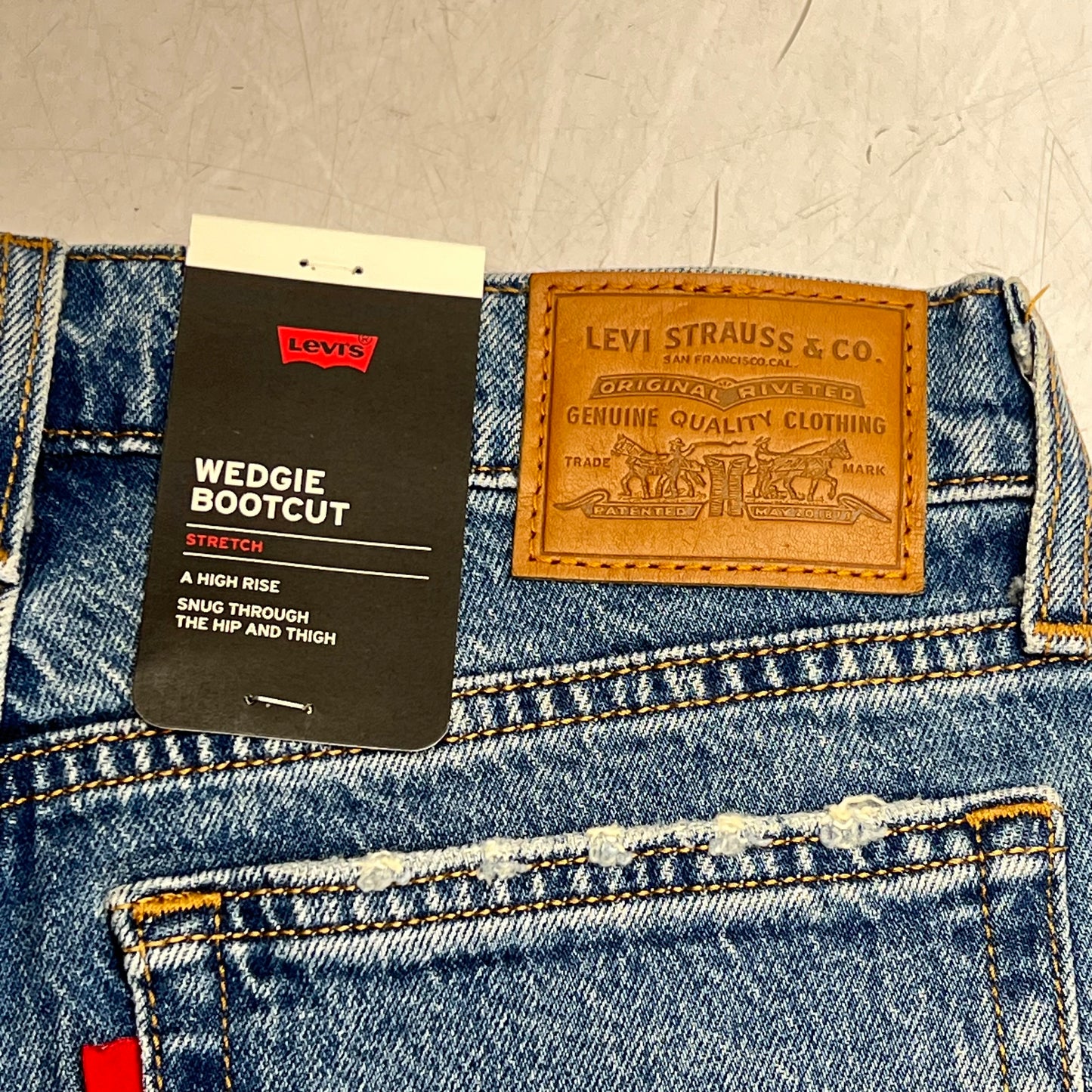 LEVIS High Rise Wedgie Bootcut Jeans Women's Sz 26x32 Fair Point Psk A87100002
