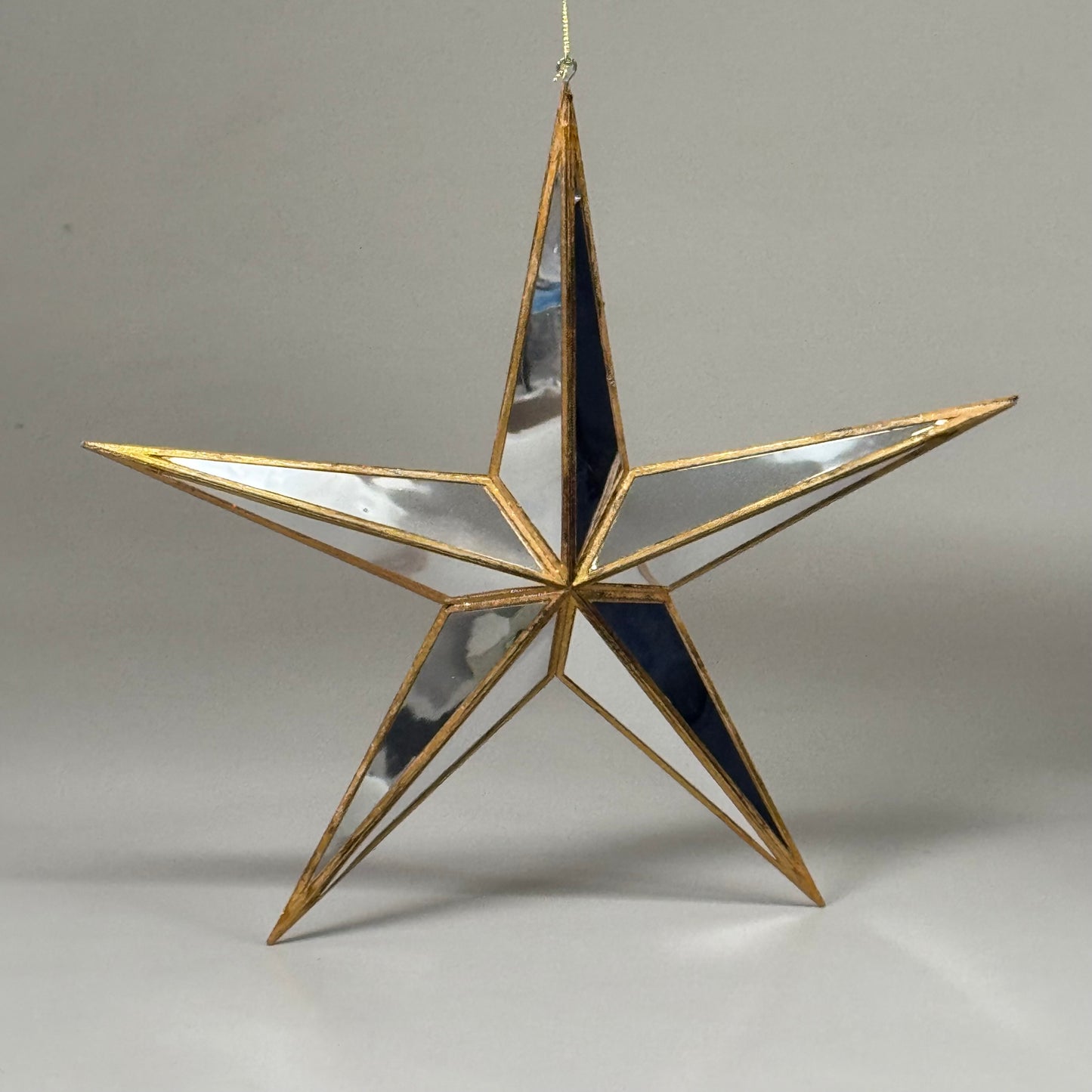 MCELHINNEYS The Home Studio Christmas Mirror Hanging Star Gold KOW2502