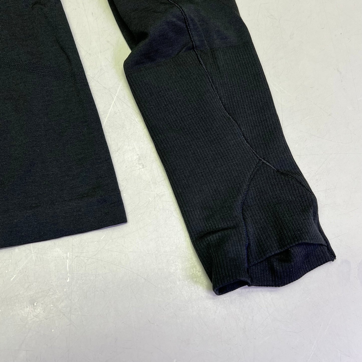 LULULEMON Swiftly Tech Long-Sleeve Shirt 2.0 Women's Sz XS Black (Pre-Owned)