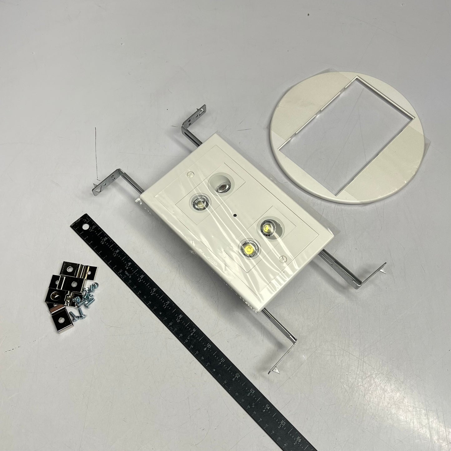 HUBBEL Ceiling Mounted Recessed Led Emergency Light 120/277VAC White EV4RI 9