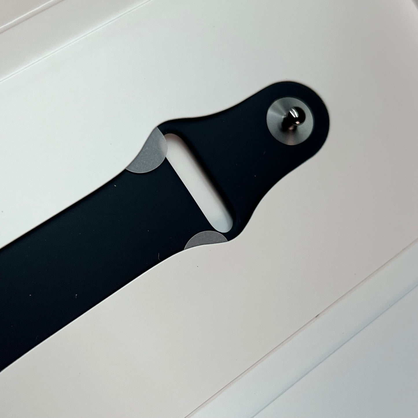 APPLE Watch Durable & Soft Sport Band  S/M (46mm) Black 3L113AM/A (Return)