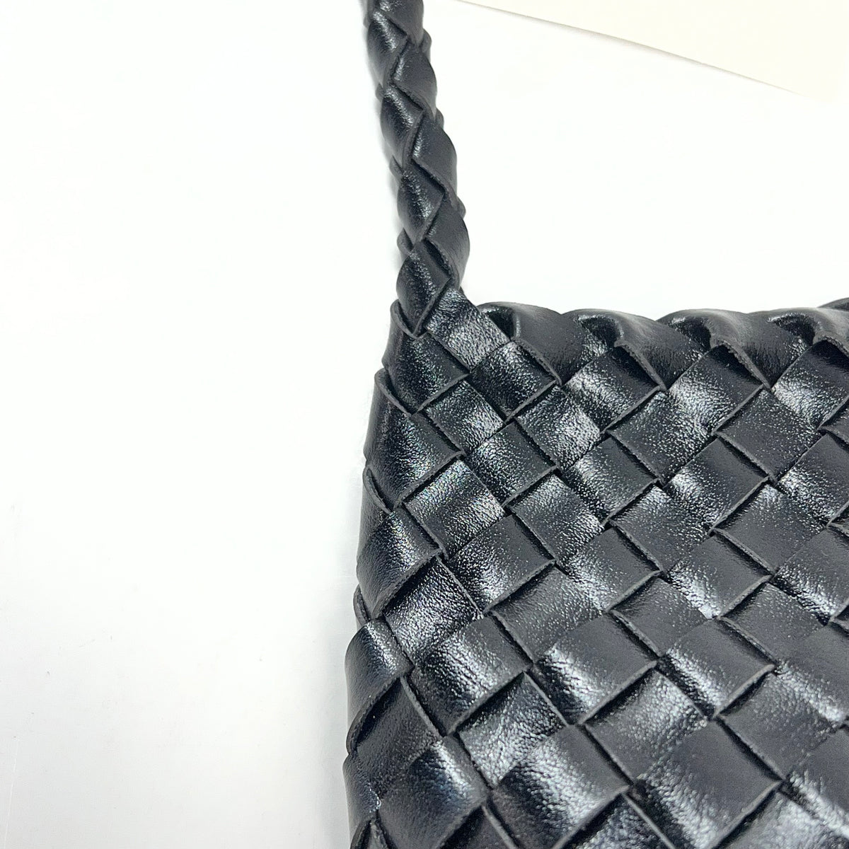 ANTHROPOLOGIE Calla Woven Shoulder Bag Slouchy & Structured Black 103592168