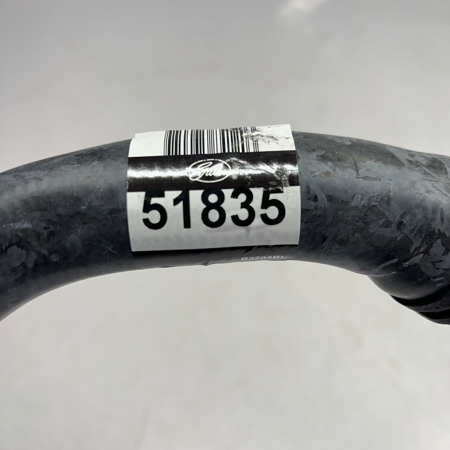 GATES Coolant Hose for Audi & Volkswagen Vehicles 32-1/2" Black 51835