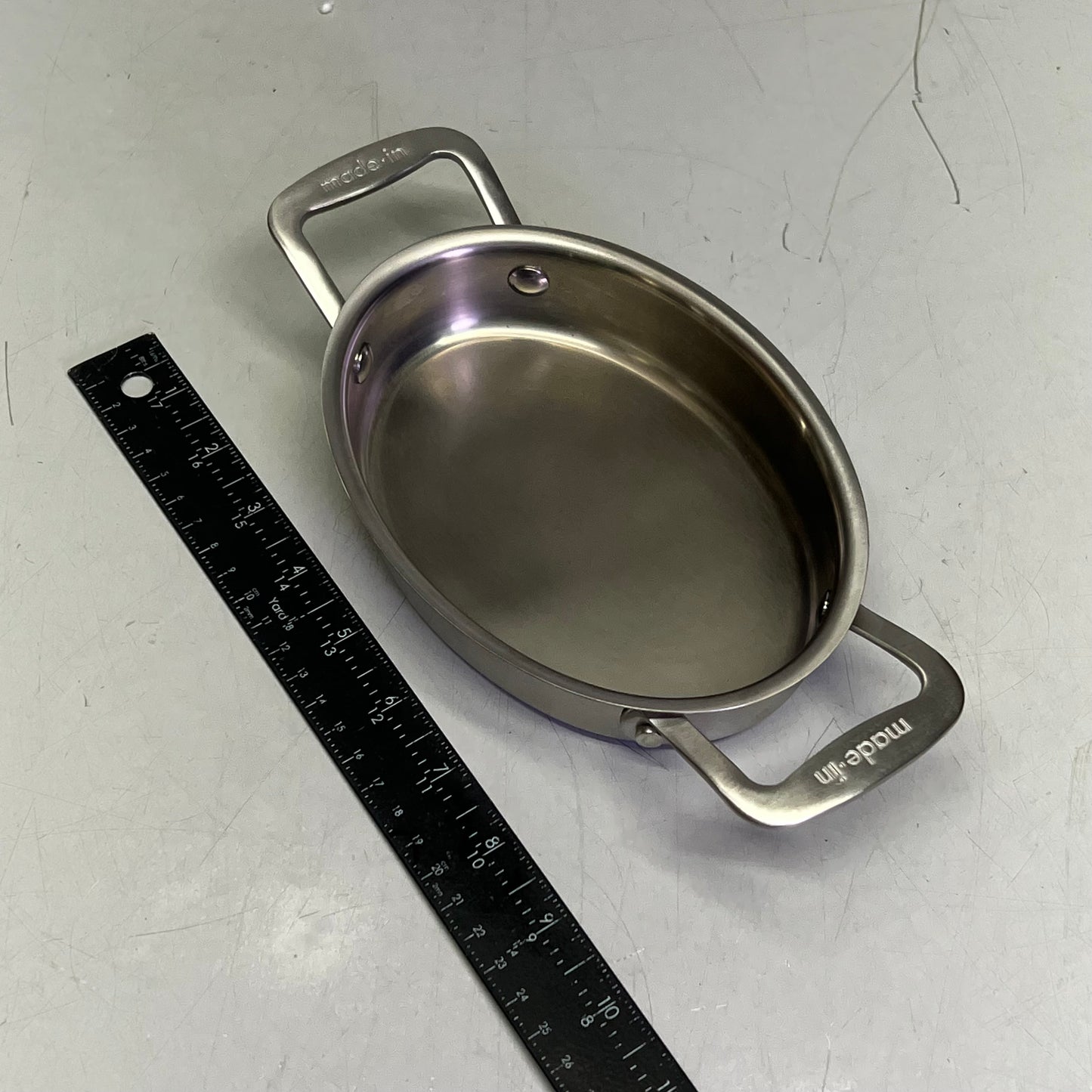 MADE IN  18/10 Stainless Steel Oval Gratin Oven Safe Up To 750°F 7" 160-776110