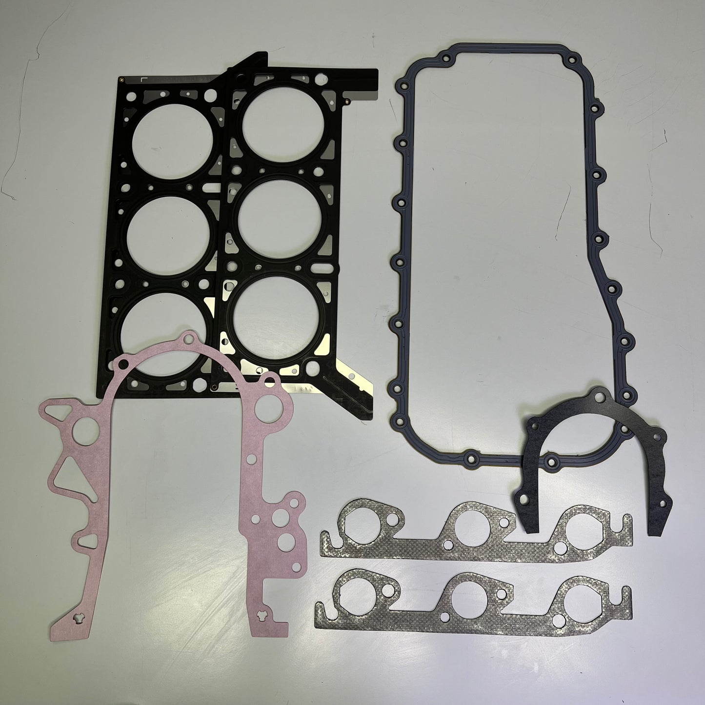 MAHLE Original Full Gasket Set For Chrysler & Dodge Made In USA 95-3572