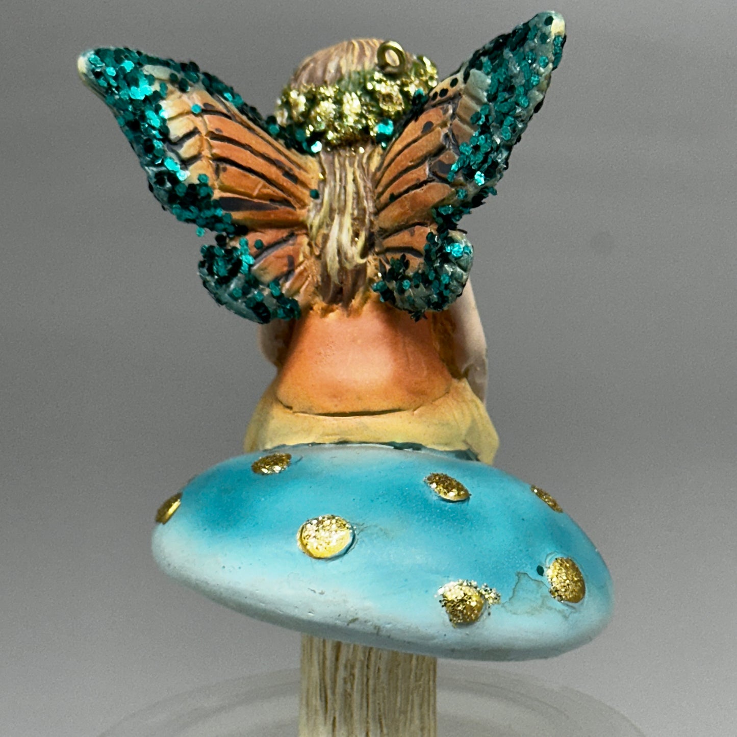 KURT S. ADLER Fairy Sitting On Mushroom Christmas Ornament 4“ E0916