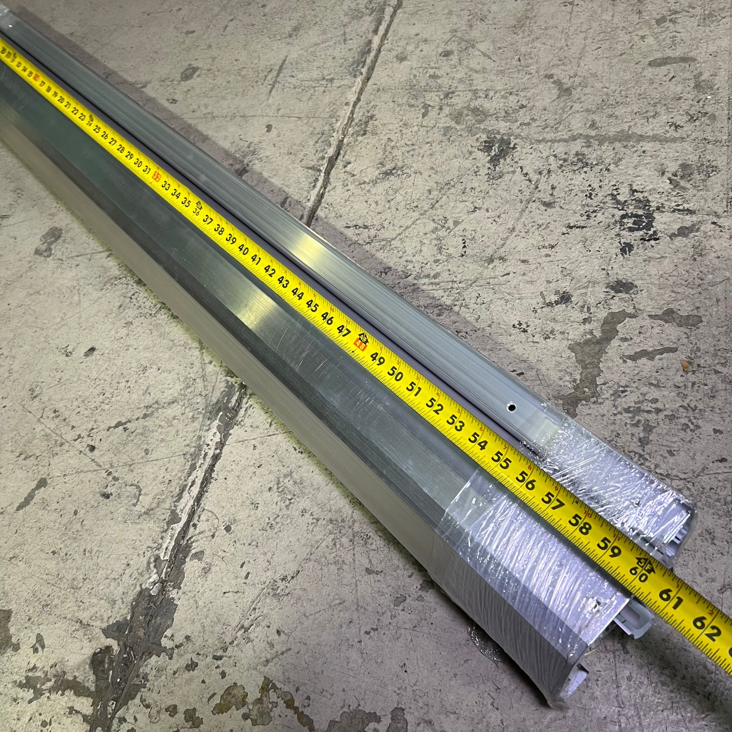 QUANTUM (2 Pcs) Overhead Track - Aluminum Sz 60"L, Grey TK-5