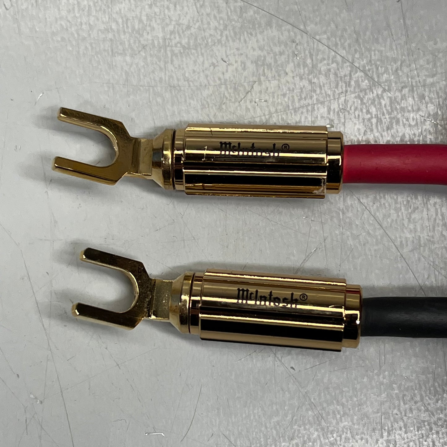 MCINTOSH Speaker Cables Fine Pure Copper In Fire Proof Insulators 2M CS2M