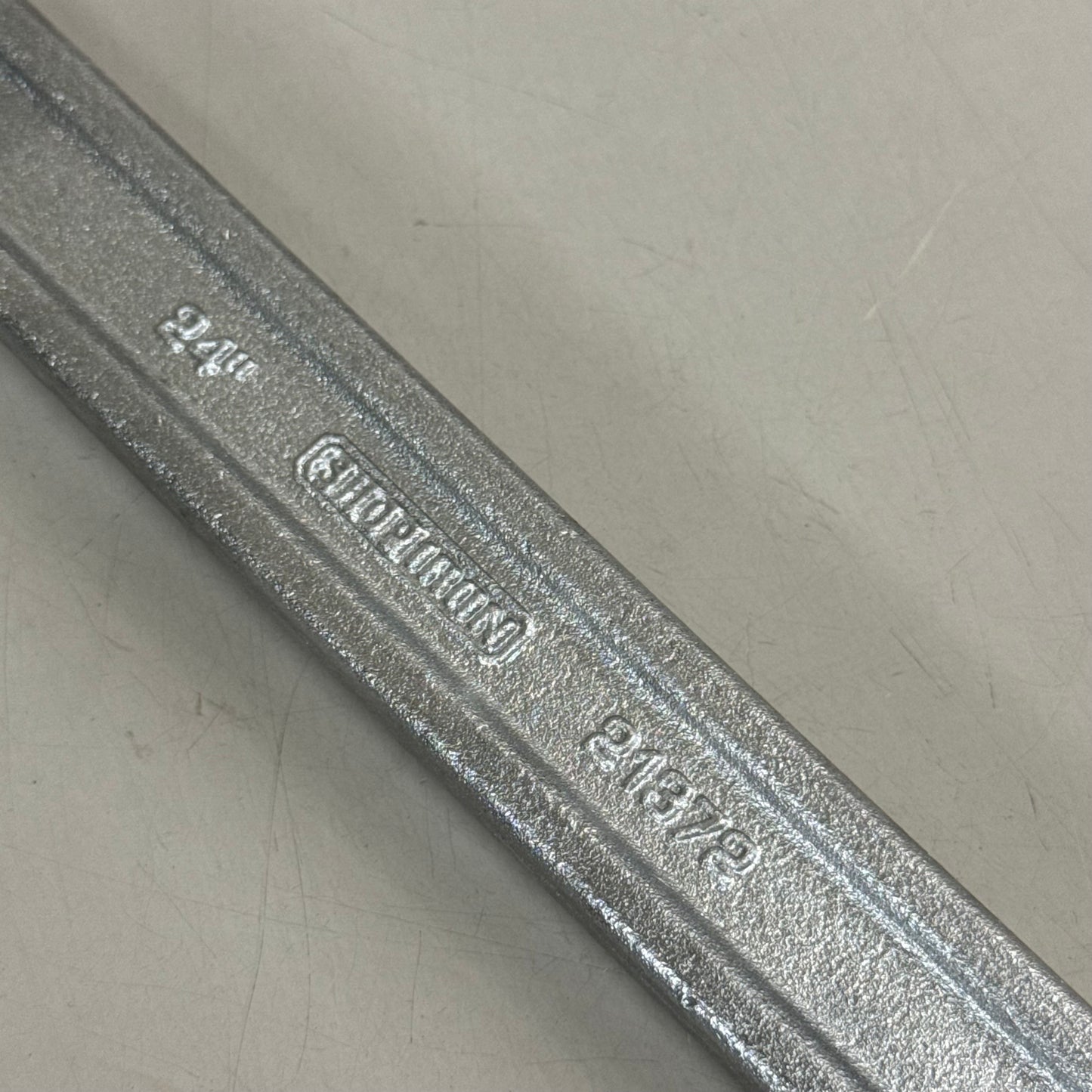 TITAN ShopIron Chain Wrench 24 Inch 21372